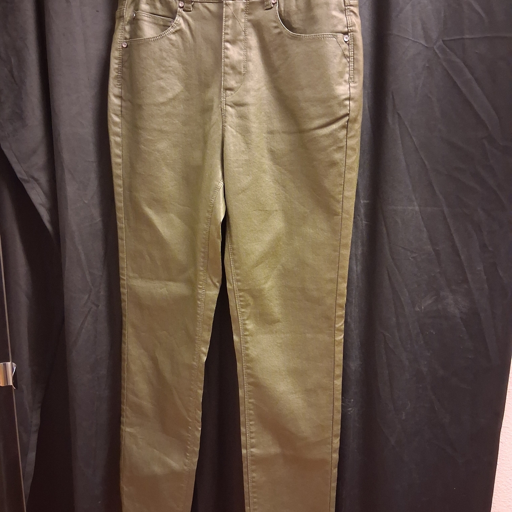 Women's Olive/Army Green Straight Leg Pants